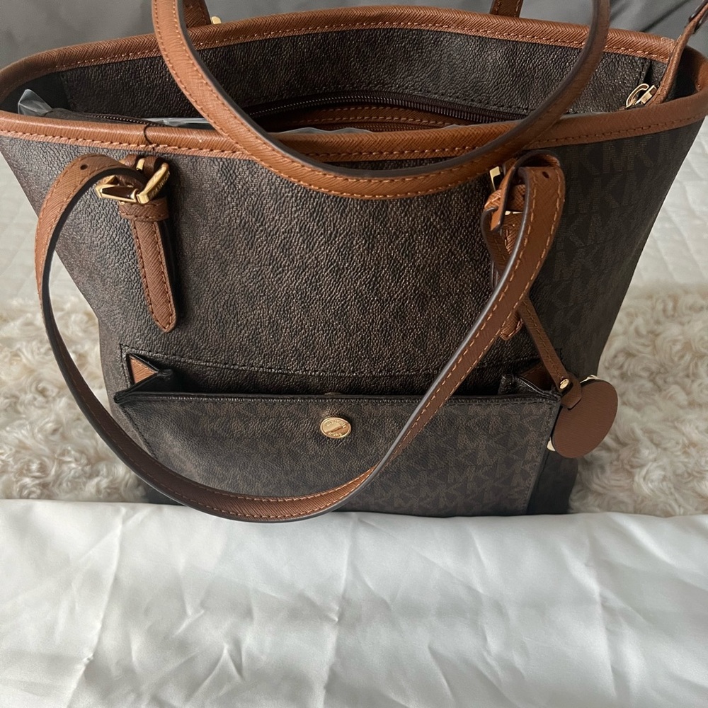 Michael Kors brown signature Jet set tote
